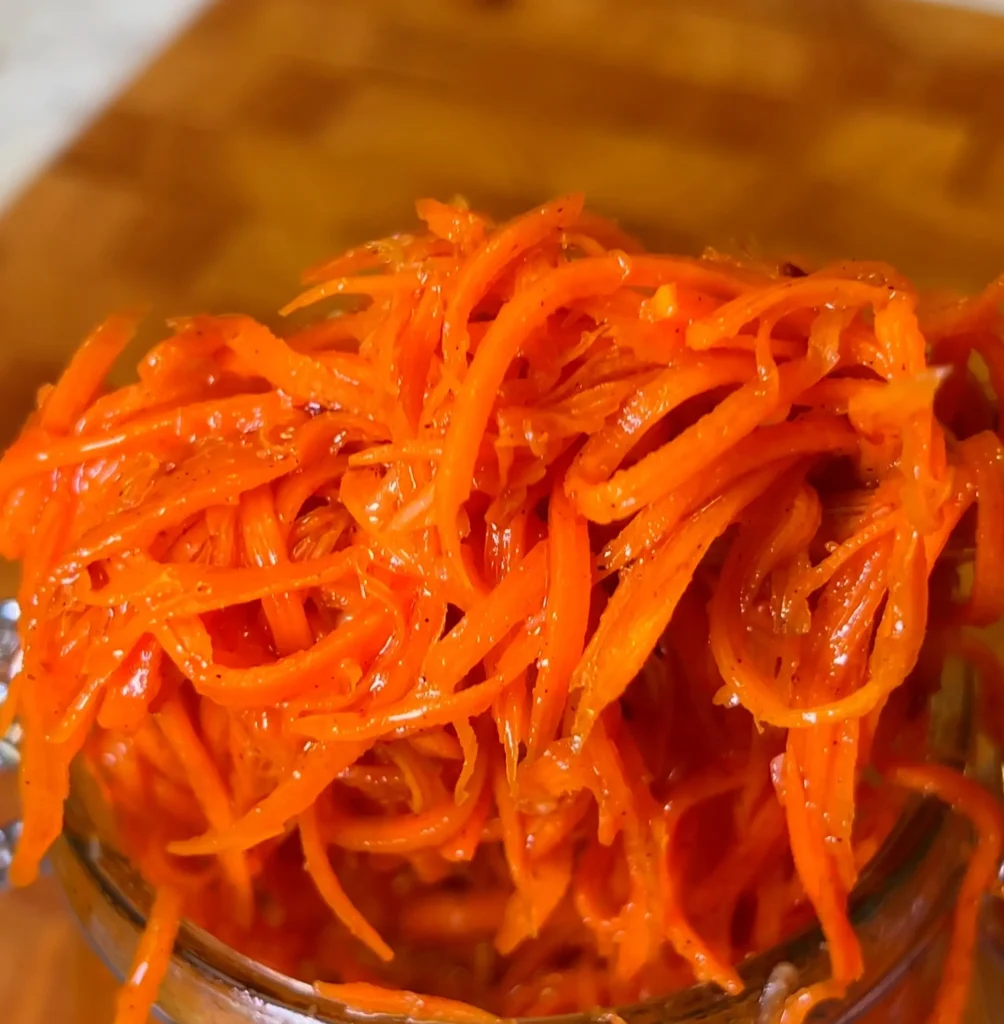 Ensalada de zanahoria coreana (Morkovcha)
